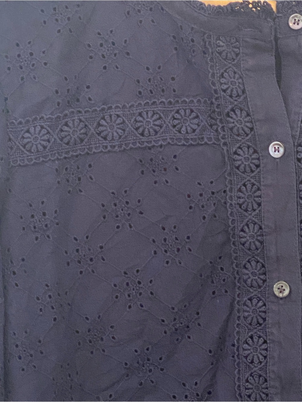 J. McLaughlin Navy Eyelet Button-Front Blouse Boxy Pretty Lightweight Size XL - Picture 6 of 11